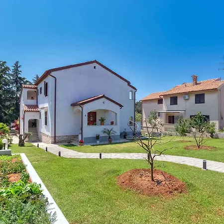 In - Istrien 9868 Apartment Porec